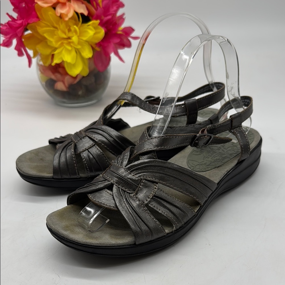 Beartraps Wear ever Bronze Leather Sandals Size 9 MCS7851M